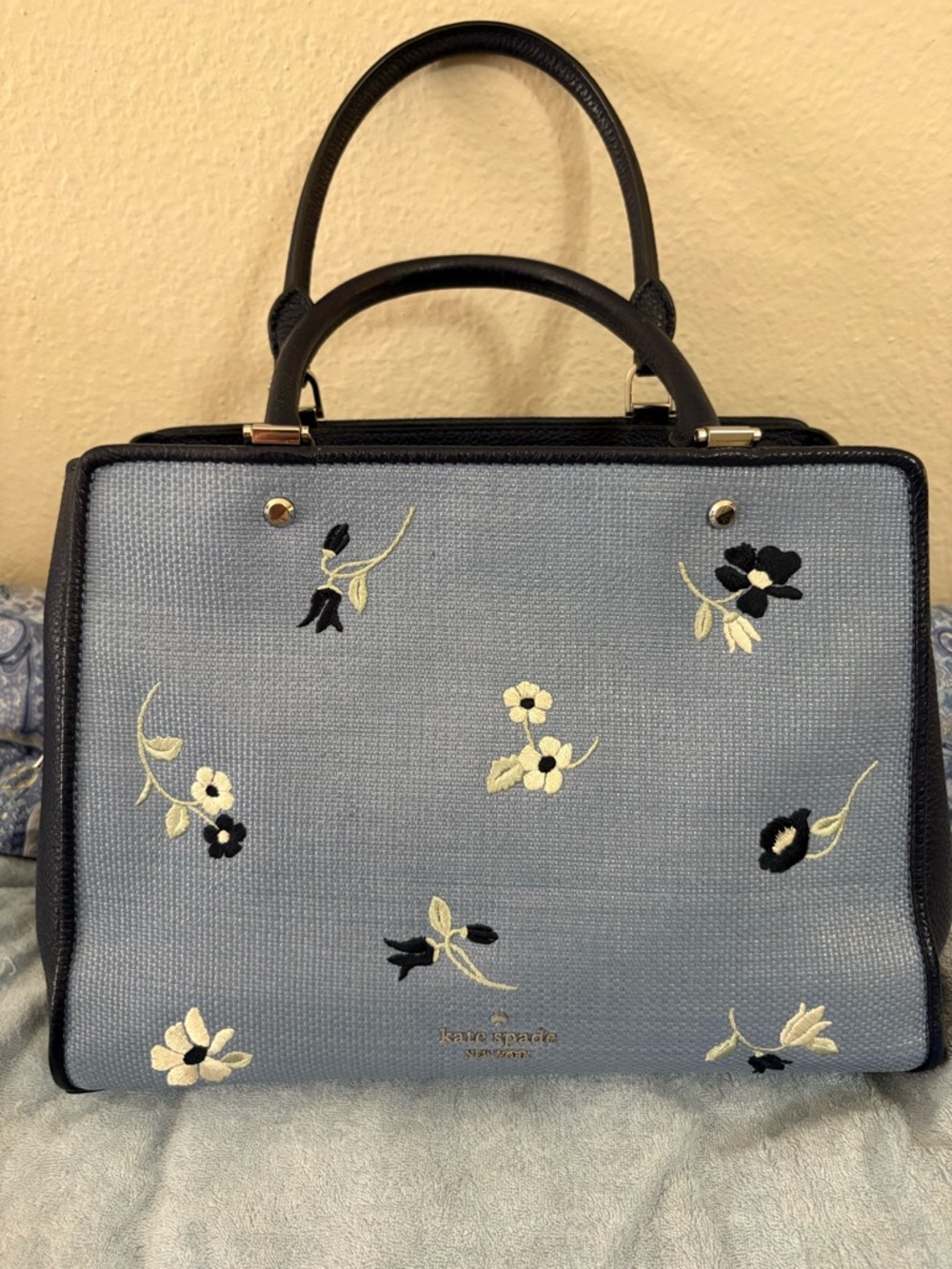 kate spade Leila Blue Floral Embroidered Top-Handle Bag with Crossbody Strap EUC